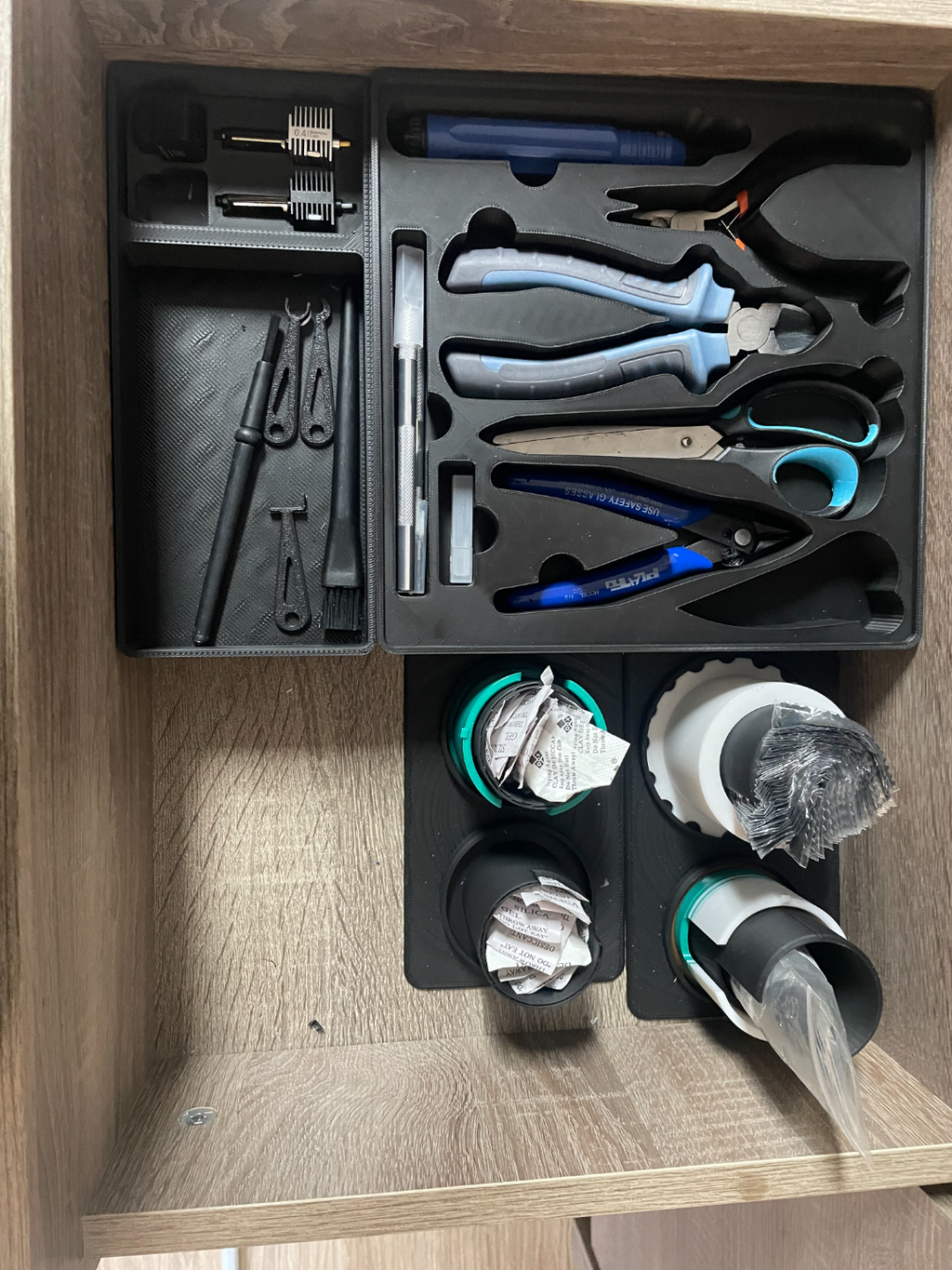 Nozzle / hotend organizer with extra space