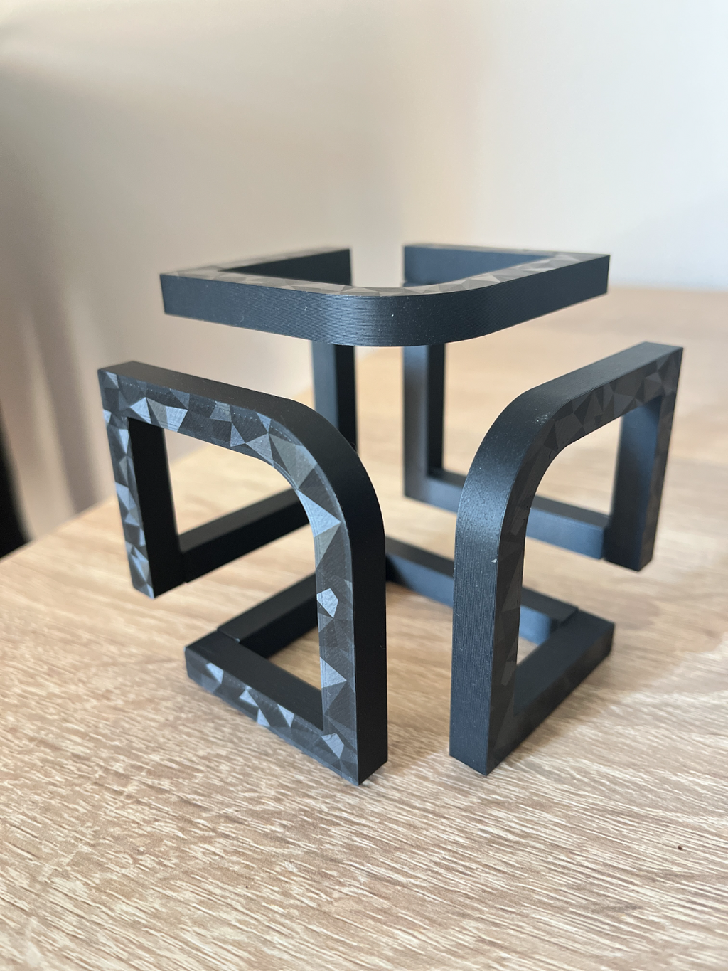 impossible object- puzzle 80x80