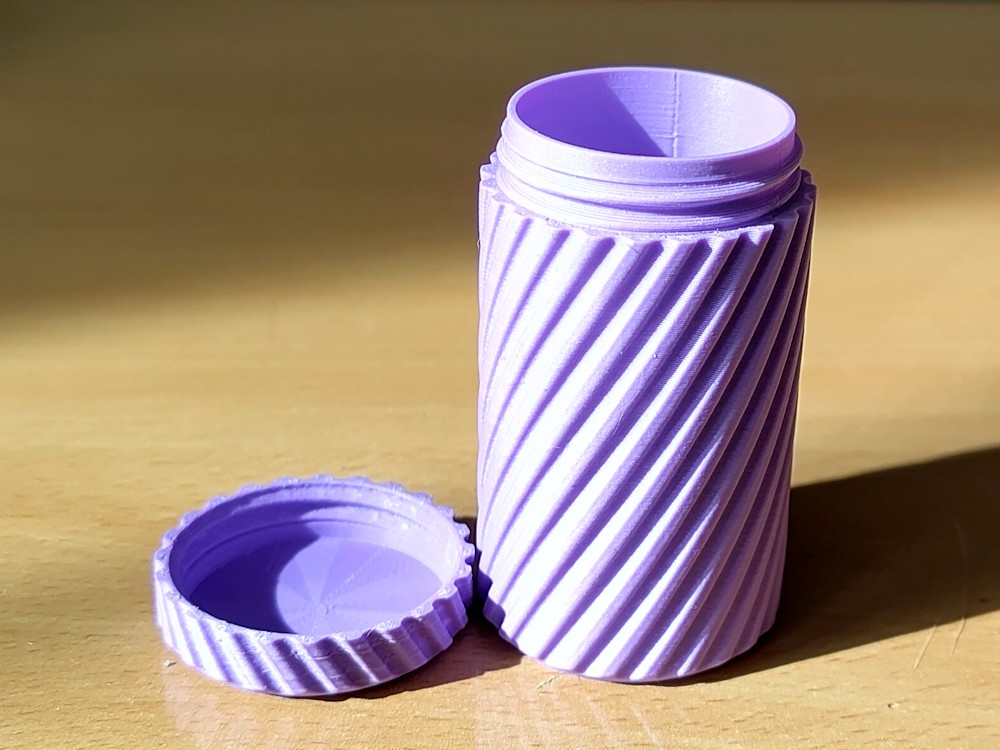 screw container for parametric model maker