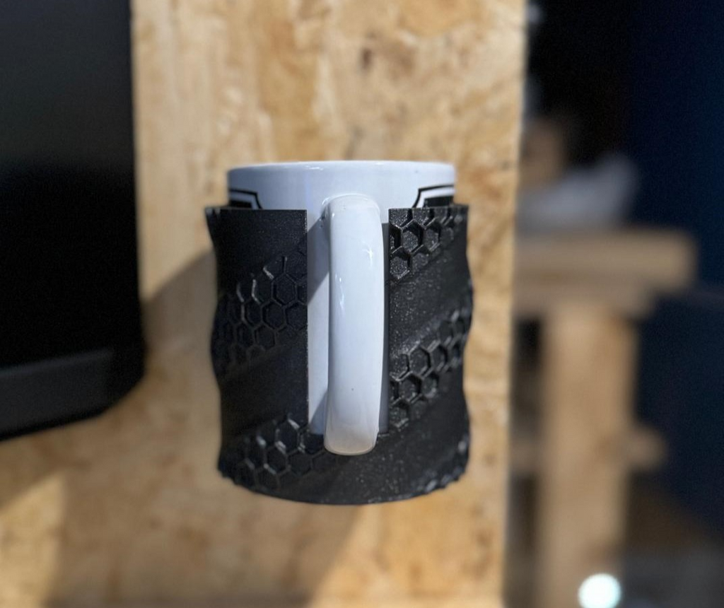 Cup holder