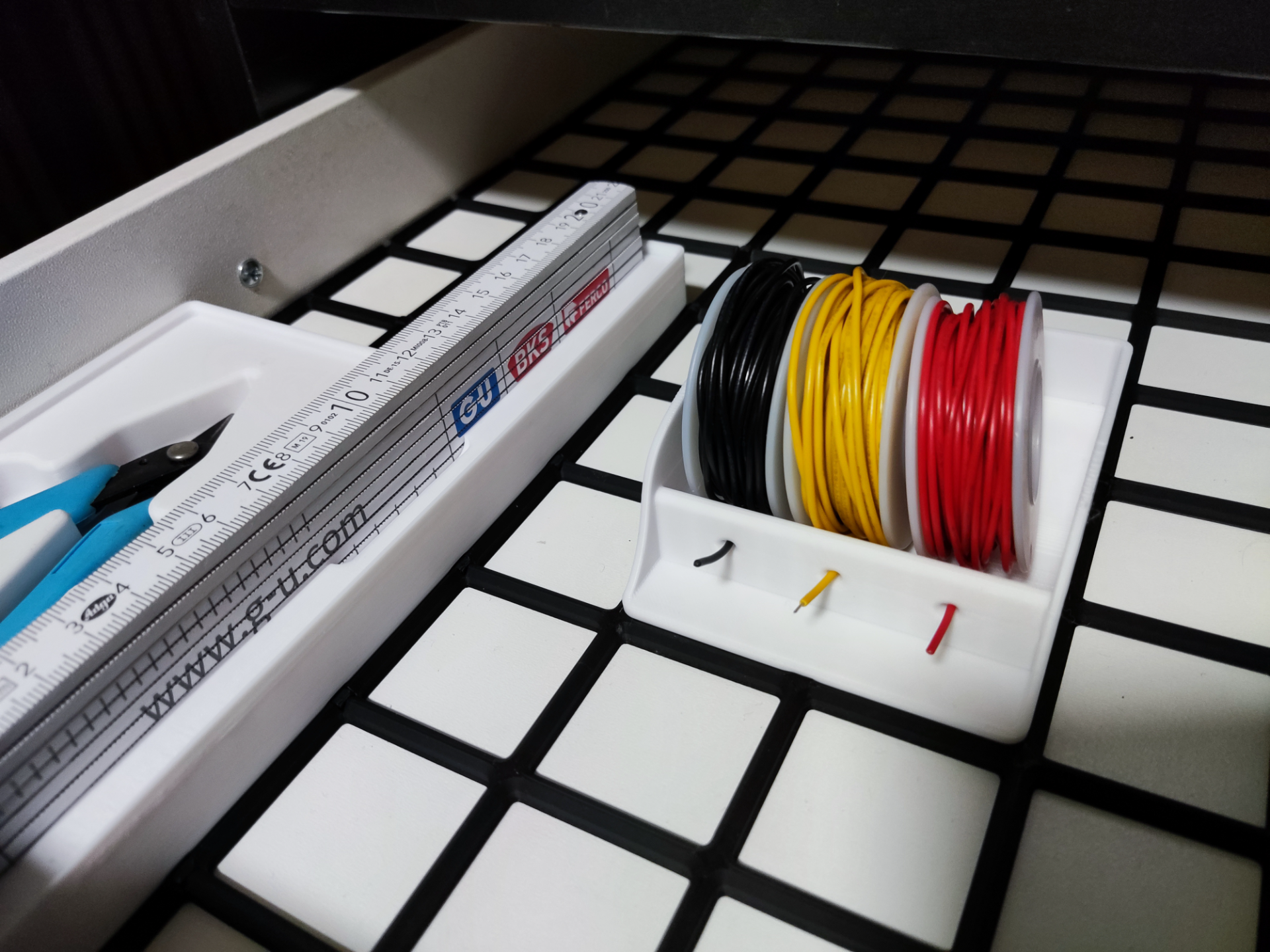 Gridfinity Kabel Spulenhalter Drahthalter