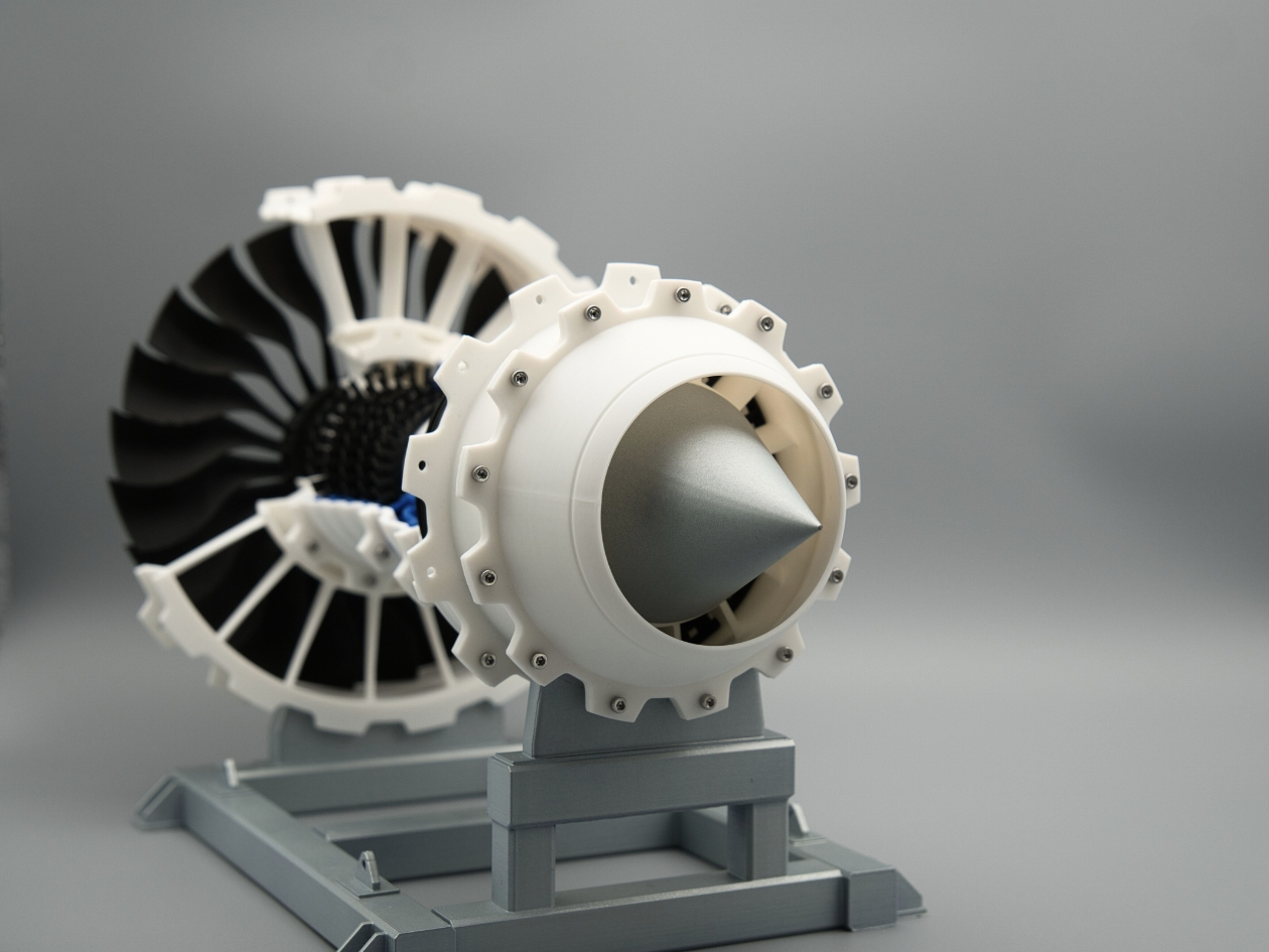 Convergent Nozzle / Jet engine nozzle