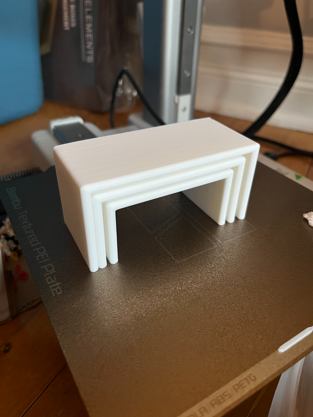 Stackable Shelves Shelf Set for Displays