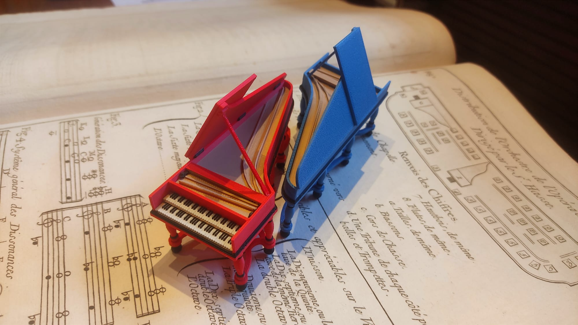 Mini Harpsichord Model