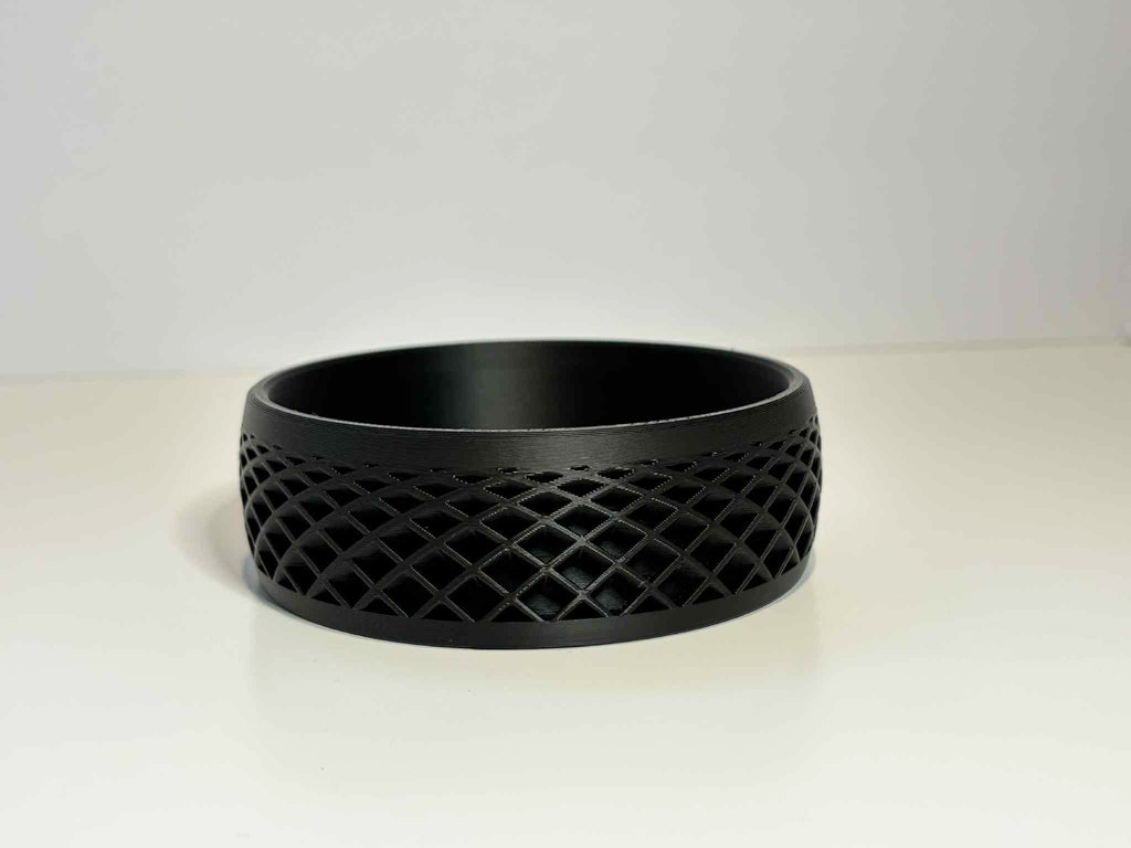 Small mesh catch all bowl