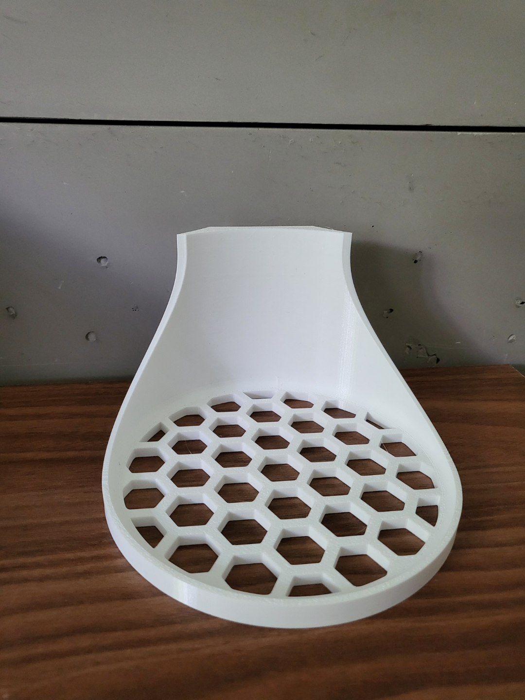 Hexagon round shelf