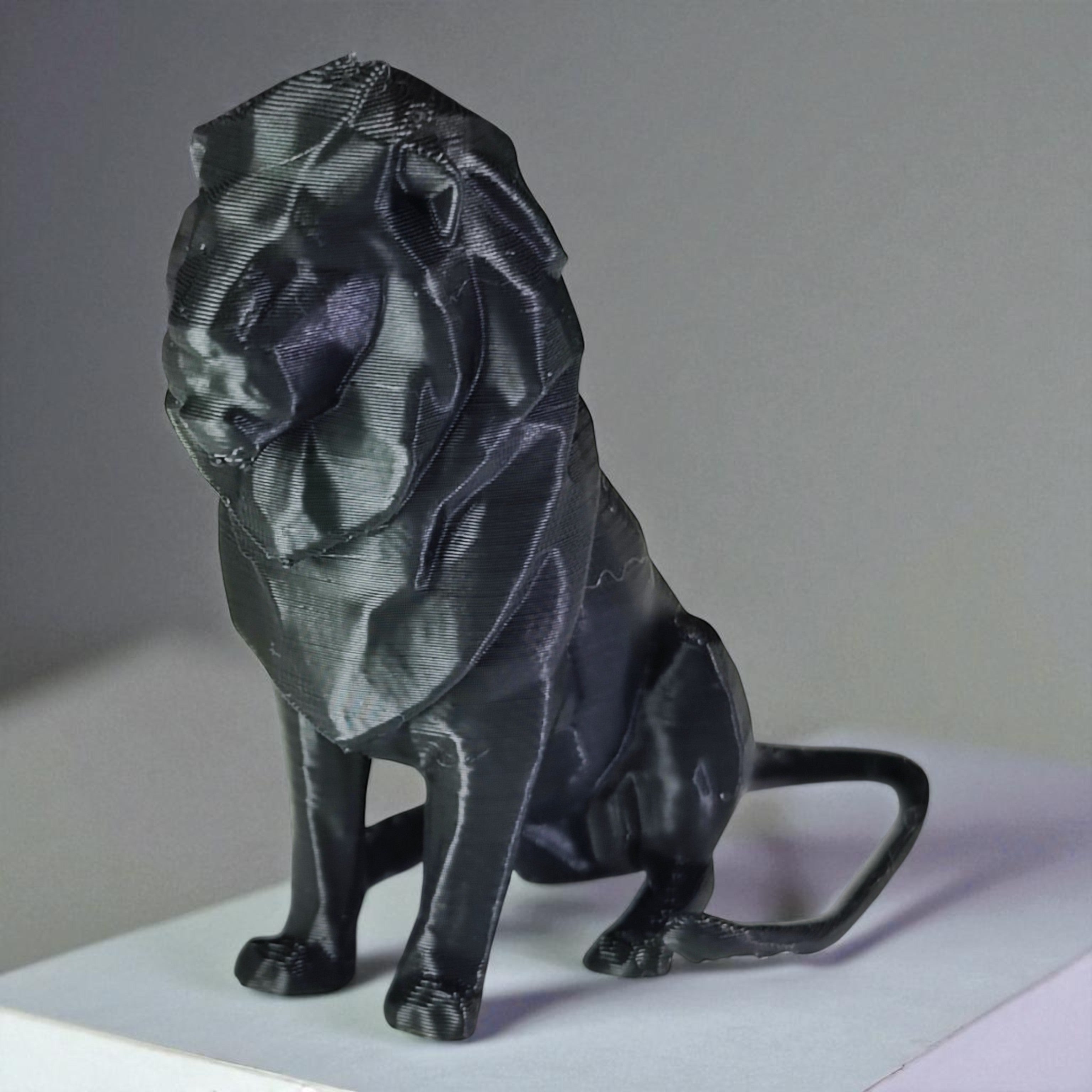Leon decorativo Low Poly