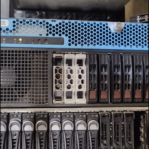 Tool-less 2.5" HDD/SDD Caddy for Supermicro Server