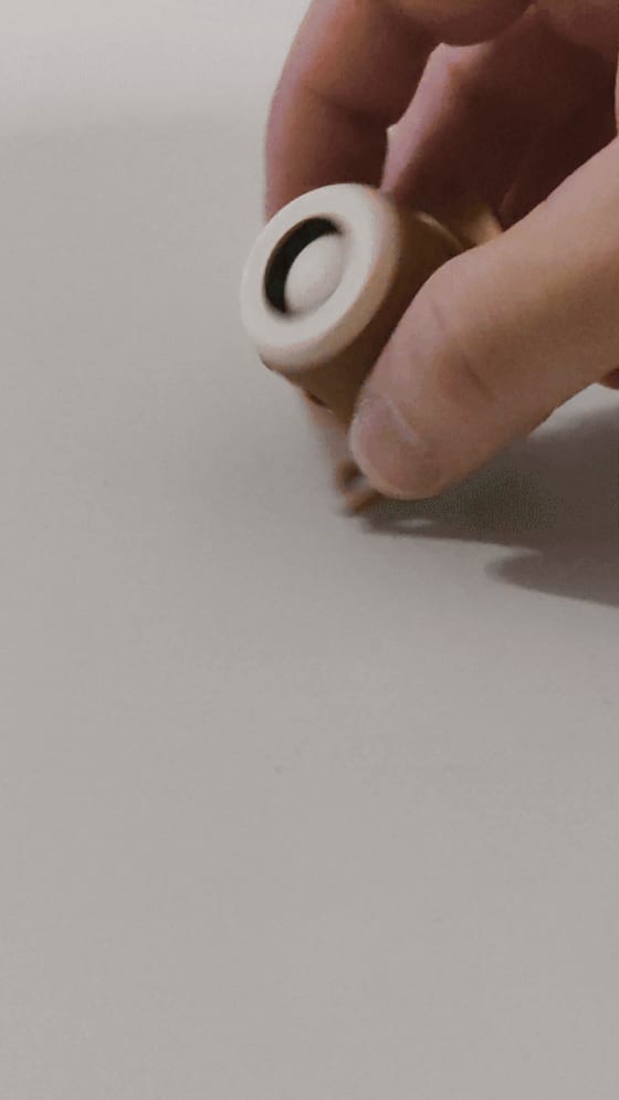 retractable omnidirectional ball caster wheel