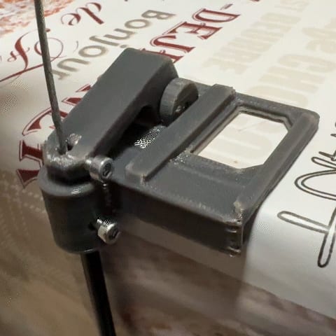 Qidi Q1 Pro front power button