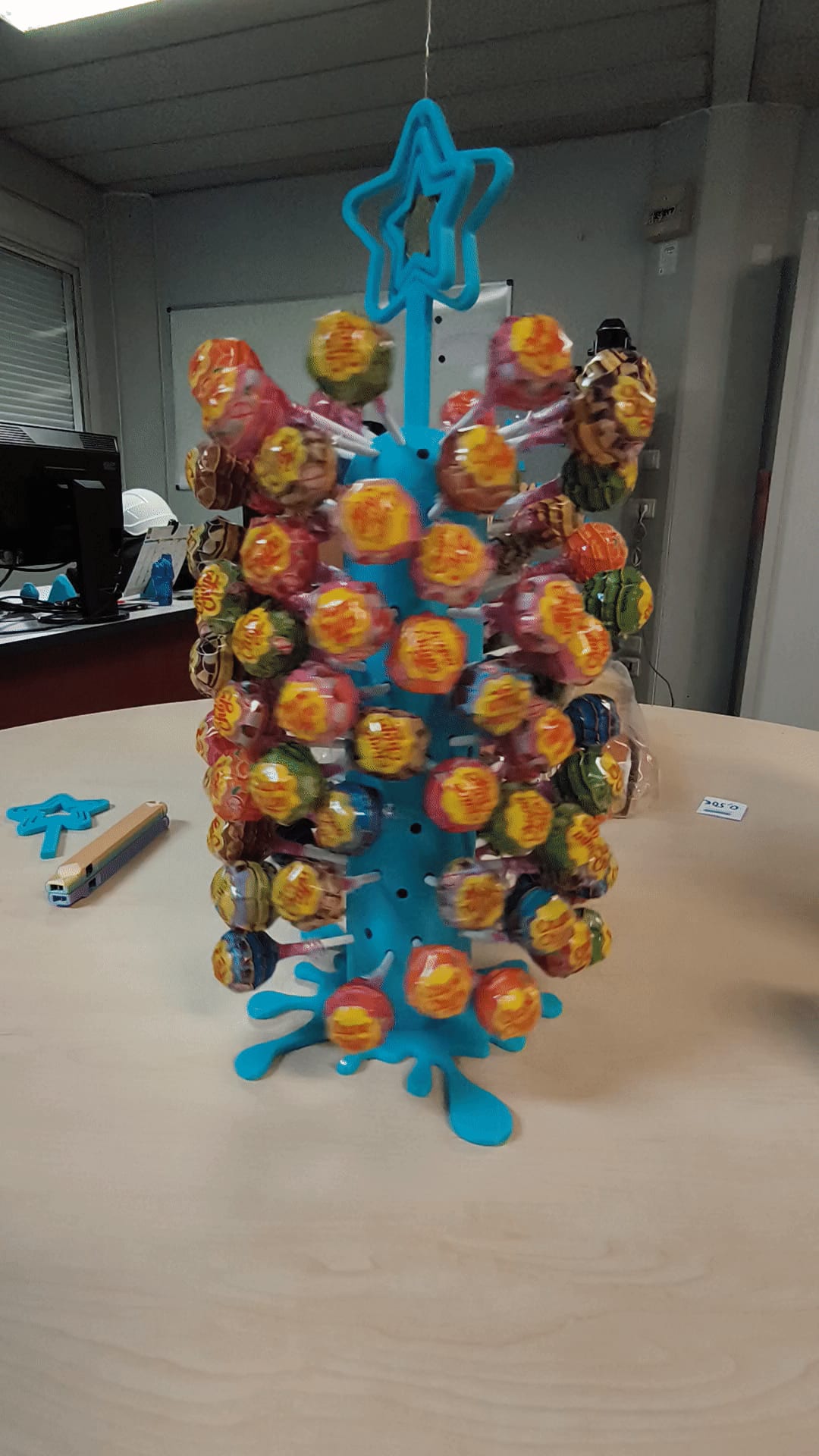 LOLLIPOPS STAND TOWER HOLDER MODULAR BRICKS