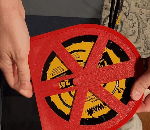 Enclosed Saw Blade Holder - Multiple Sizes