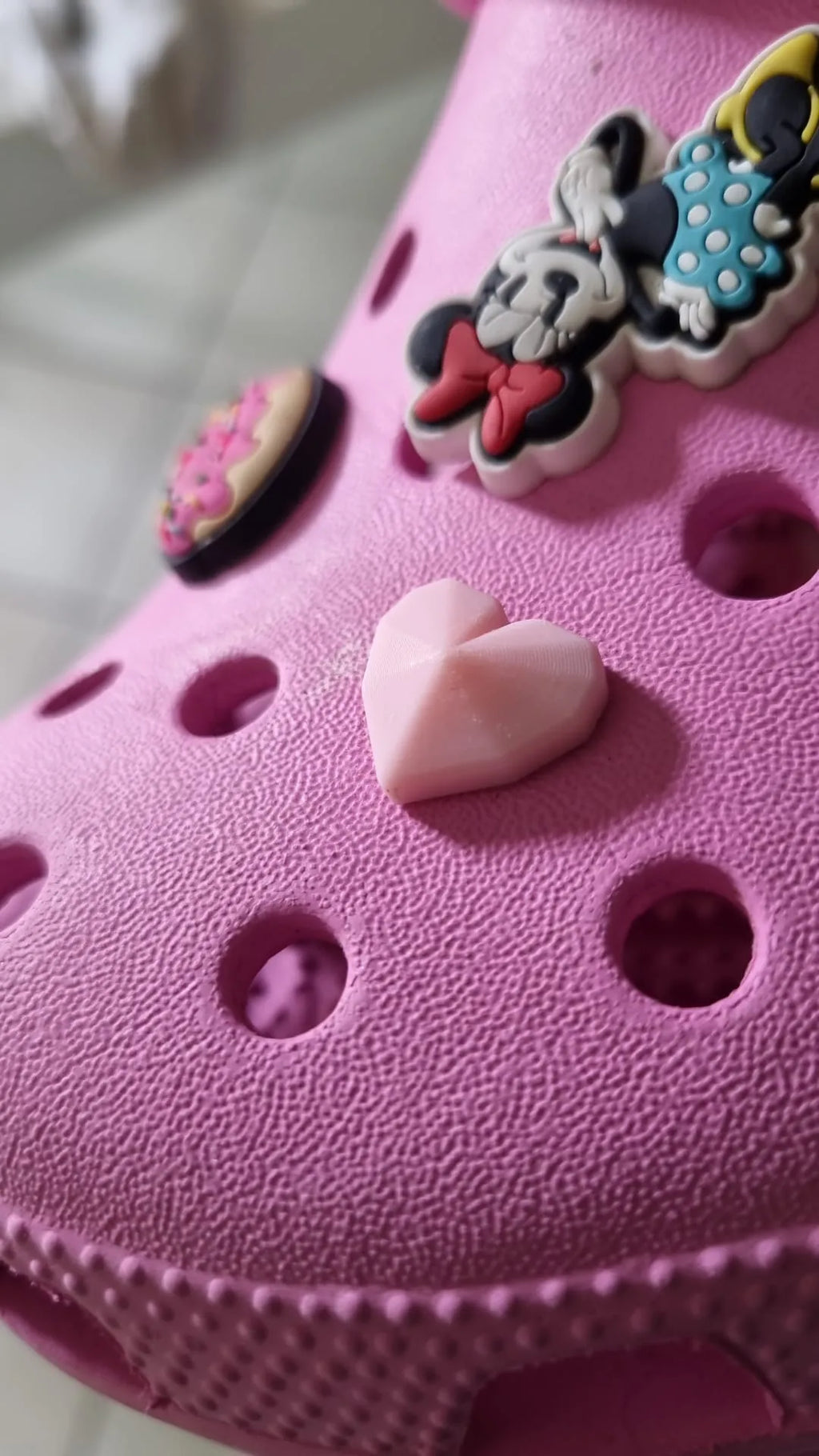 heart croc charm