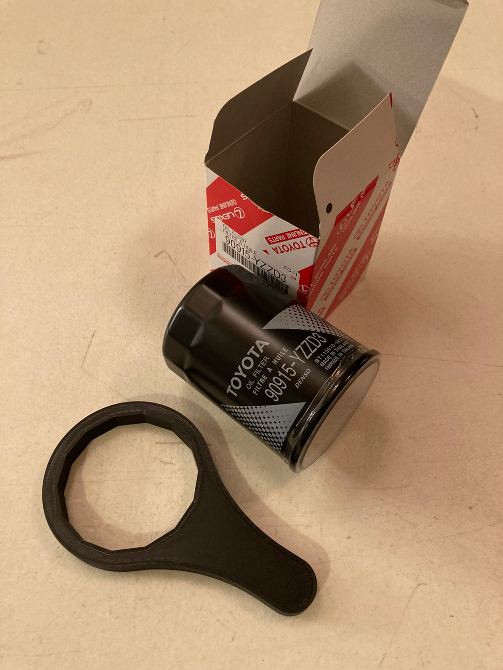 Oil Filter Wrench (Toyota 90915-YZZD3 Compatible)