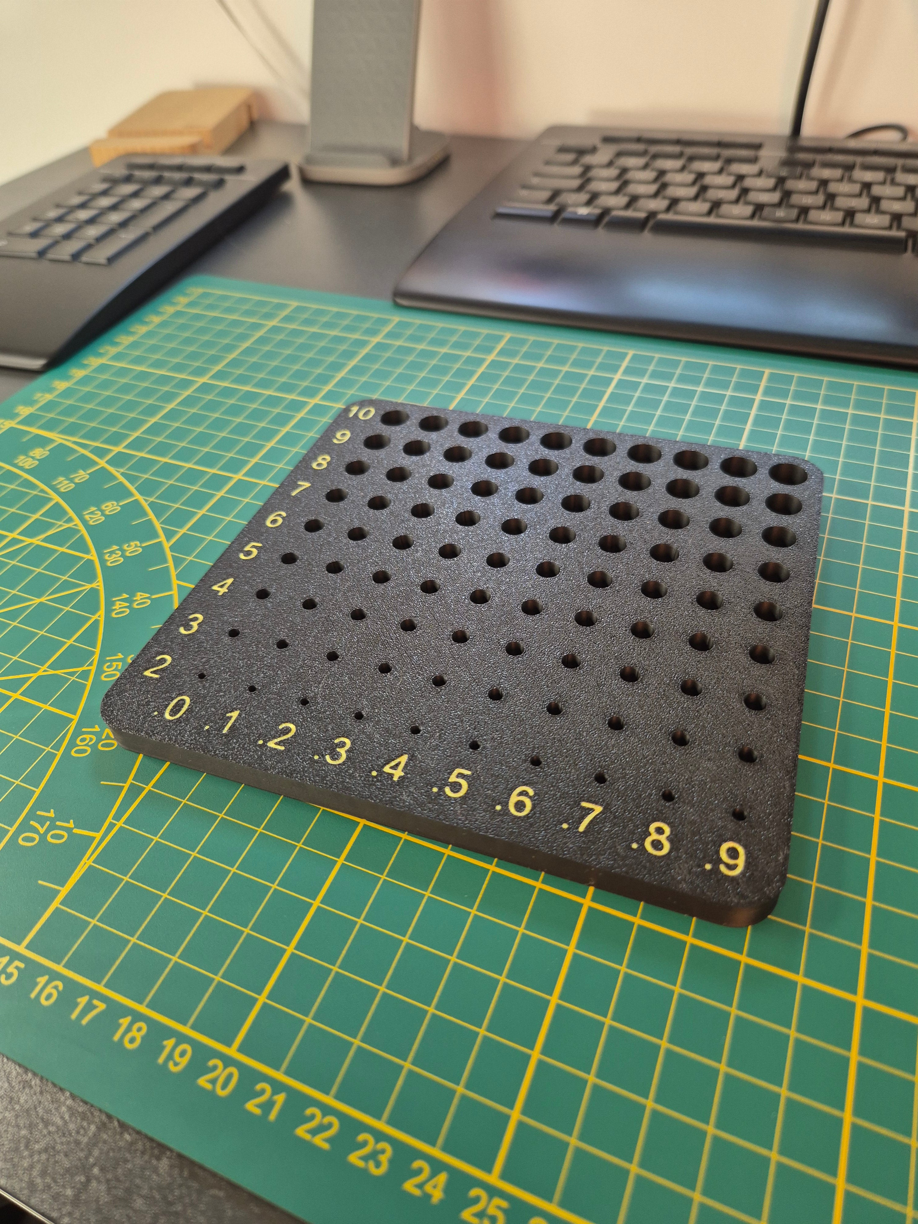 Hole Size Test Gauge (2 mm – 10.9 mm, 0.1mm Steps)