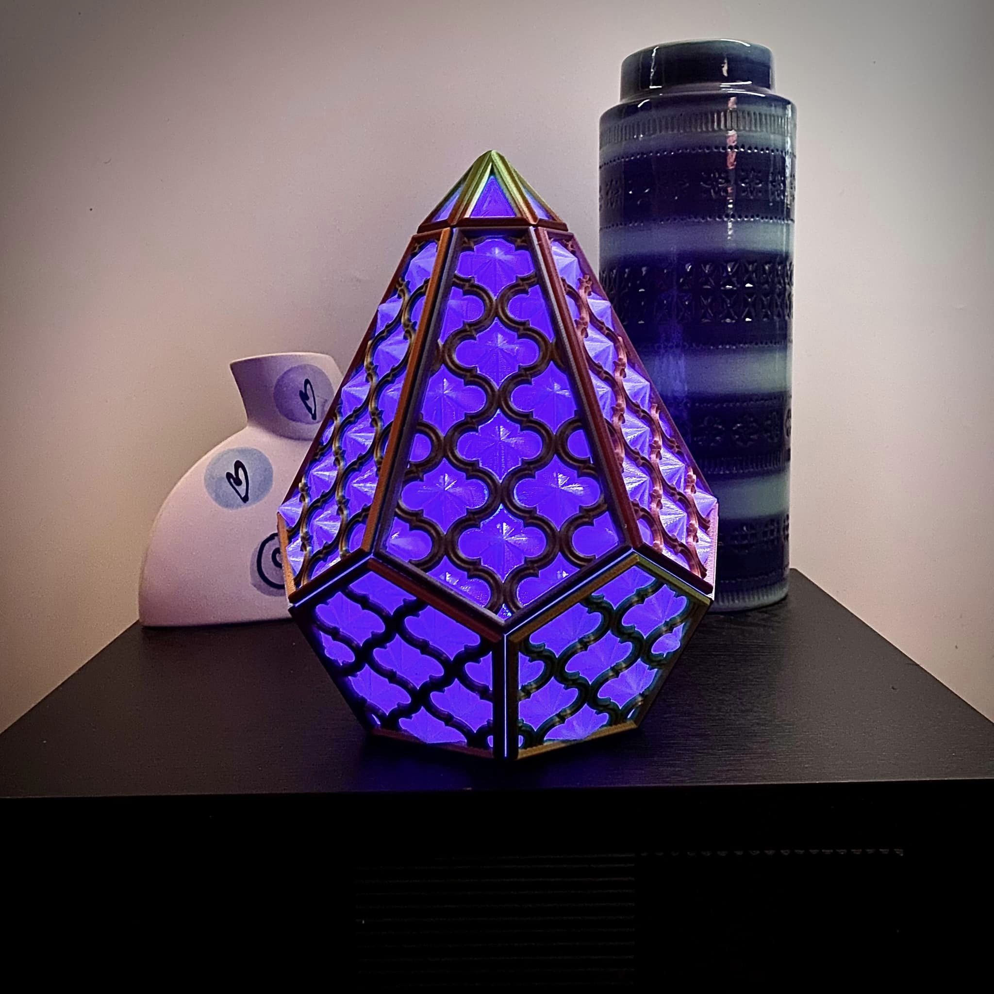 Arabesque Lamp