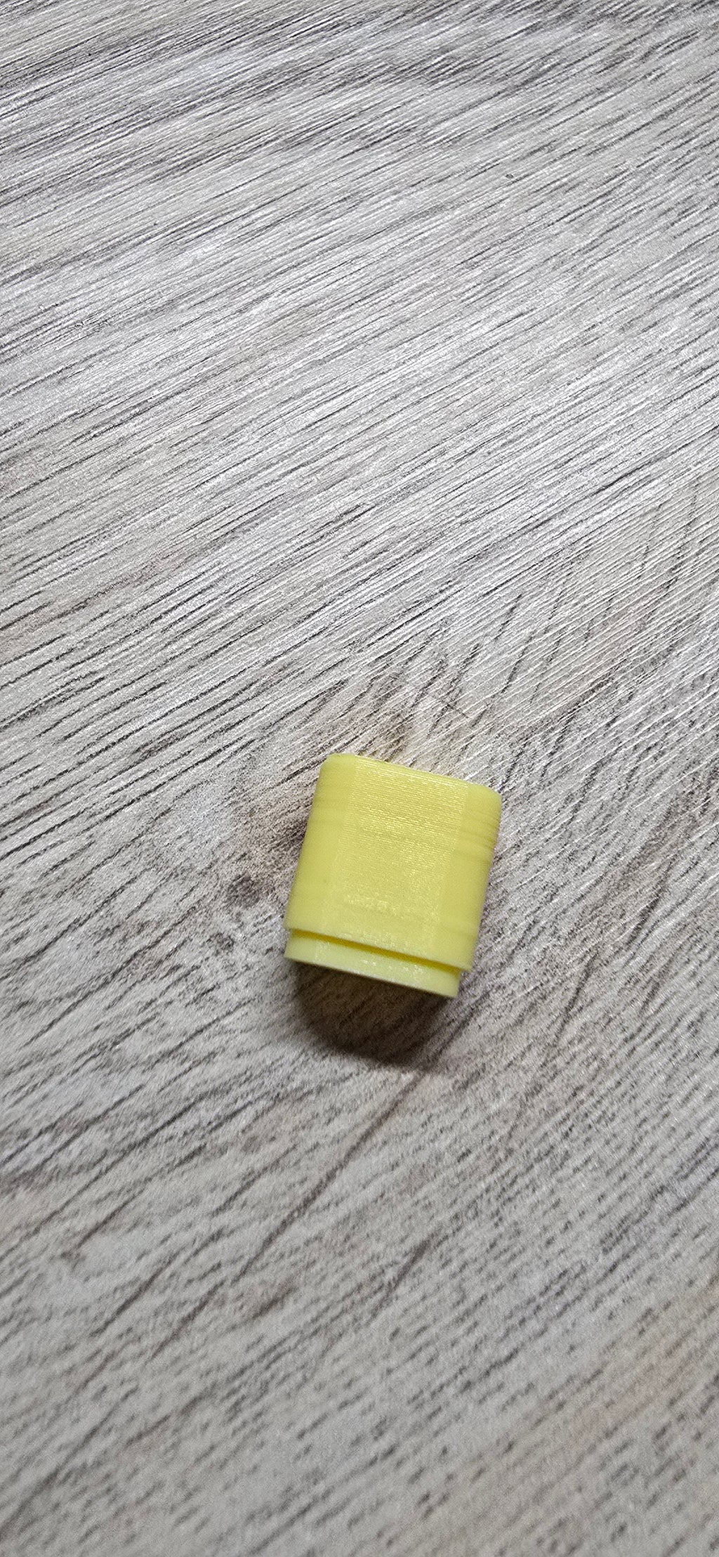 Angled USB Type-C plug(left-right)