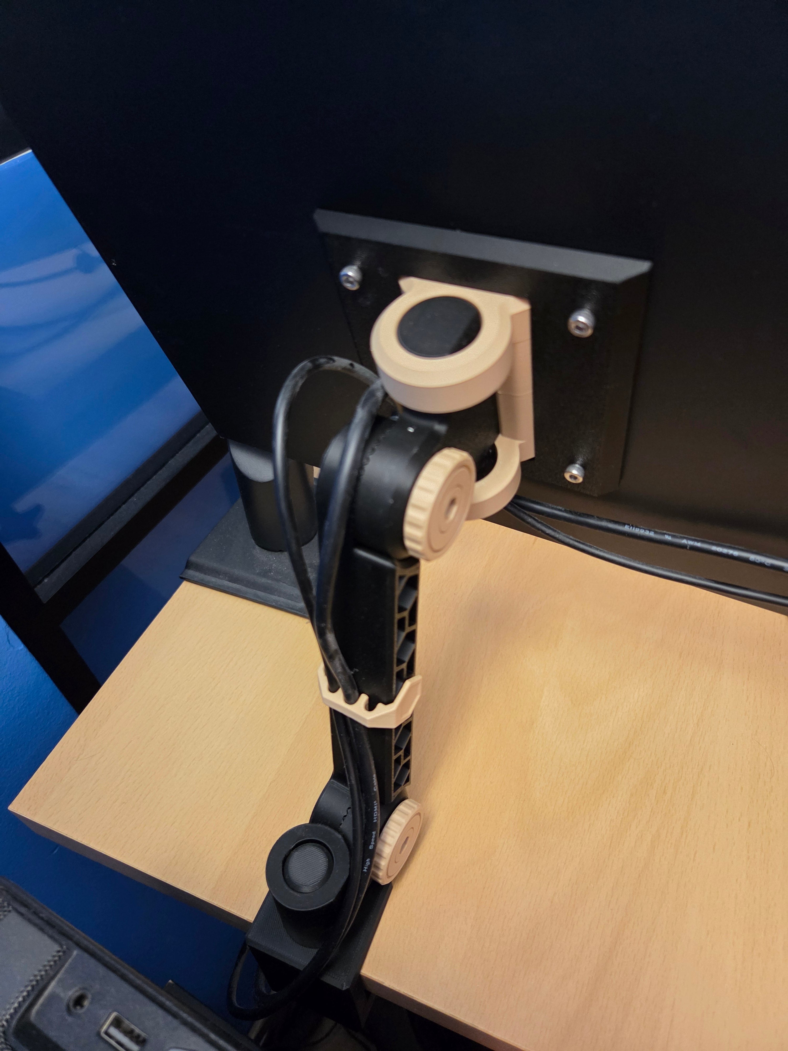 VESA Monitor Arm Mounting System (Small)