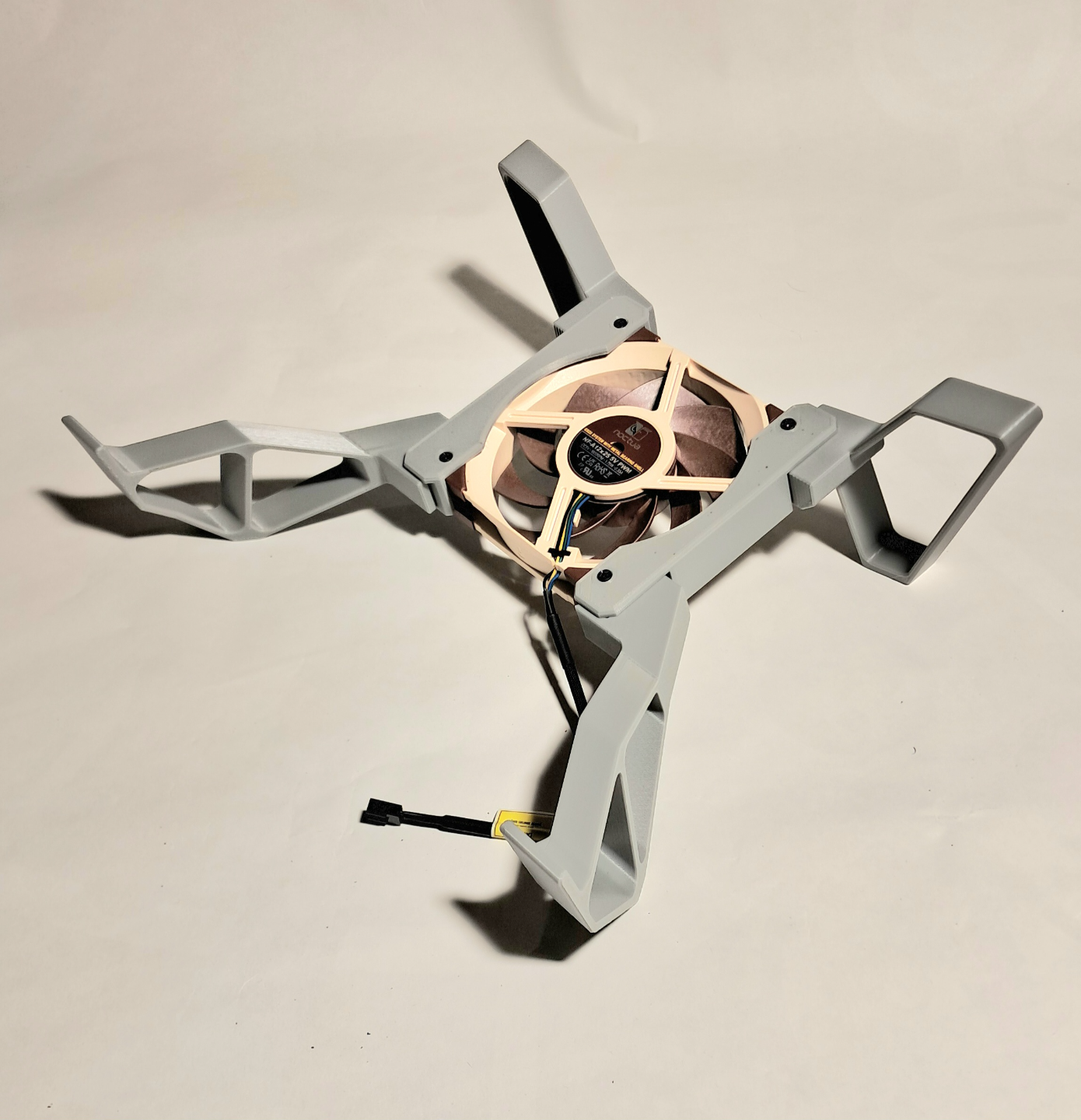 LAPTOP STAND DRONE INSPIRED