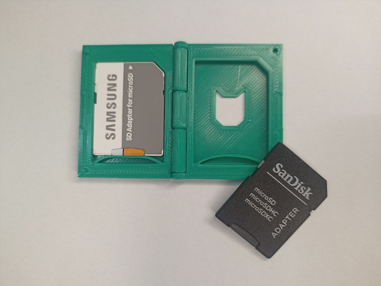 Print in place SD Card Wallet