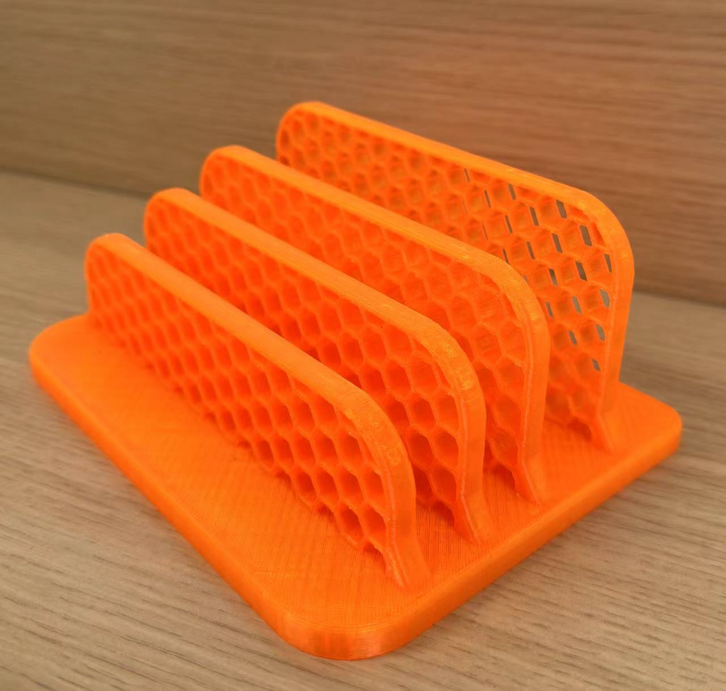 Three-in-one holder (Vertical) for phone, tablets and laptop(21-21-31mm)手机平板笔记本电脑三合一立式支架(21-21-31毫米)