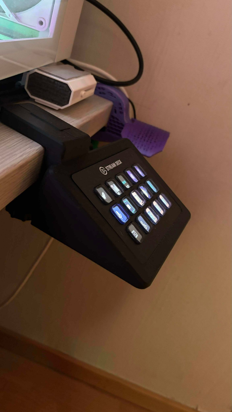 Stream Deck desk mount