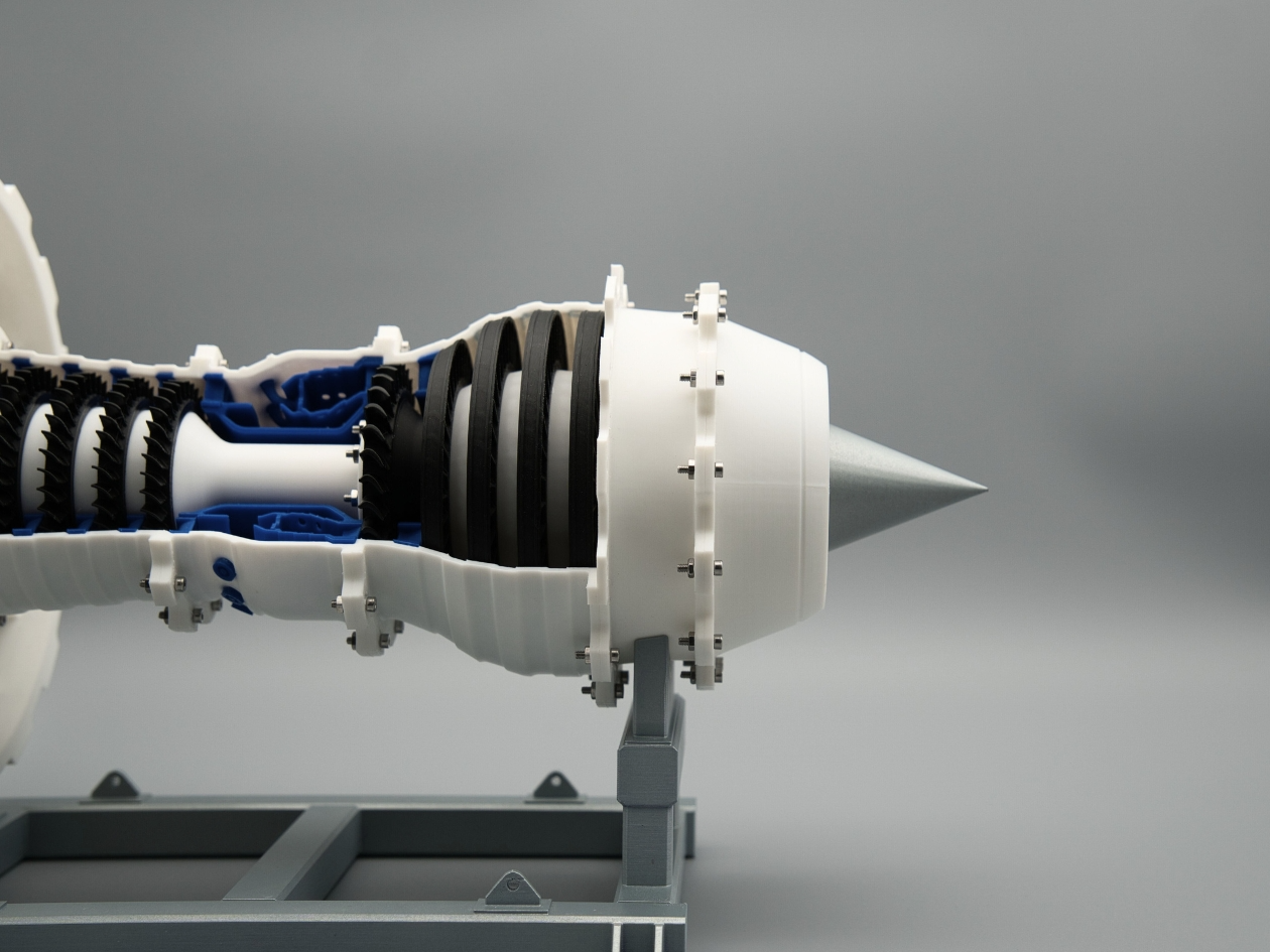 Convergent Nozzle / Jet engine nozzle
