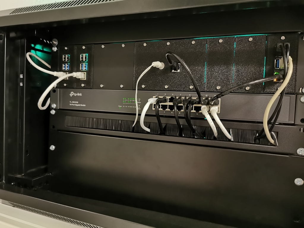 RaspberryPi-4/HueBridge Rack-mount (2U) - V2.0