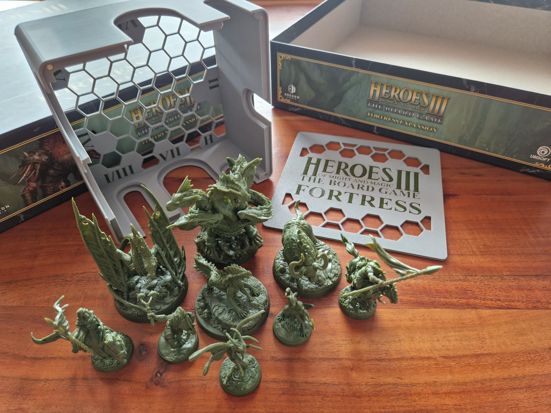 Fortress miniatures insert for Heroes 3 Board Game