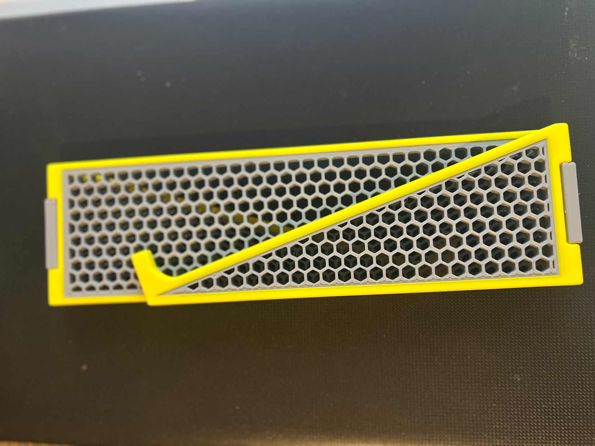 Collapsible Honeycomb Laptop Stand