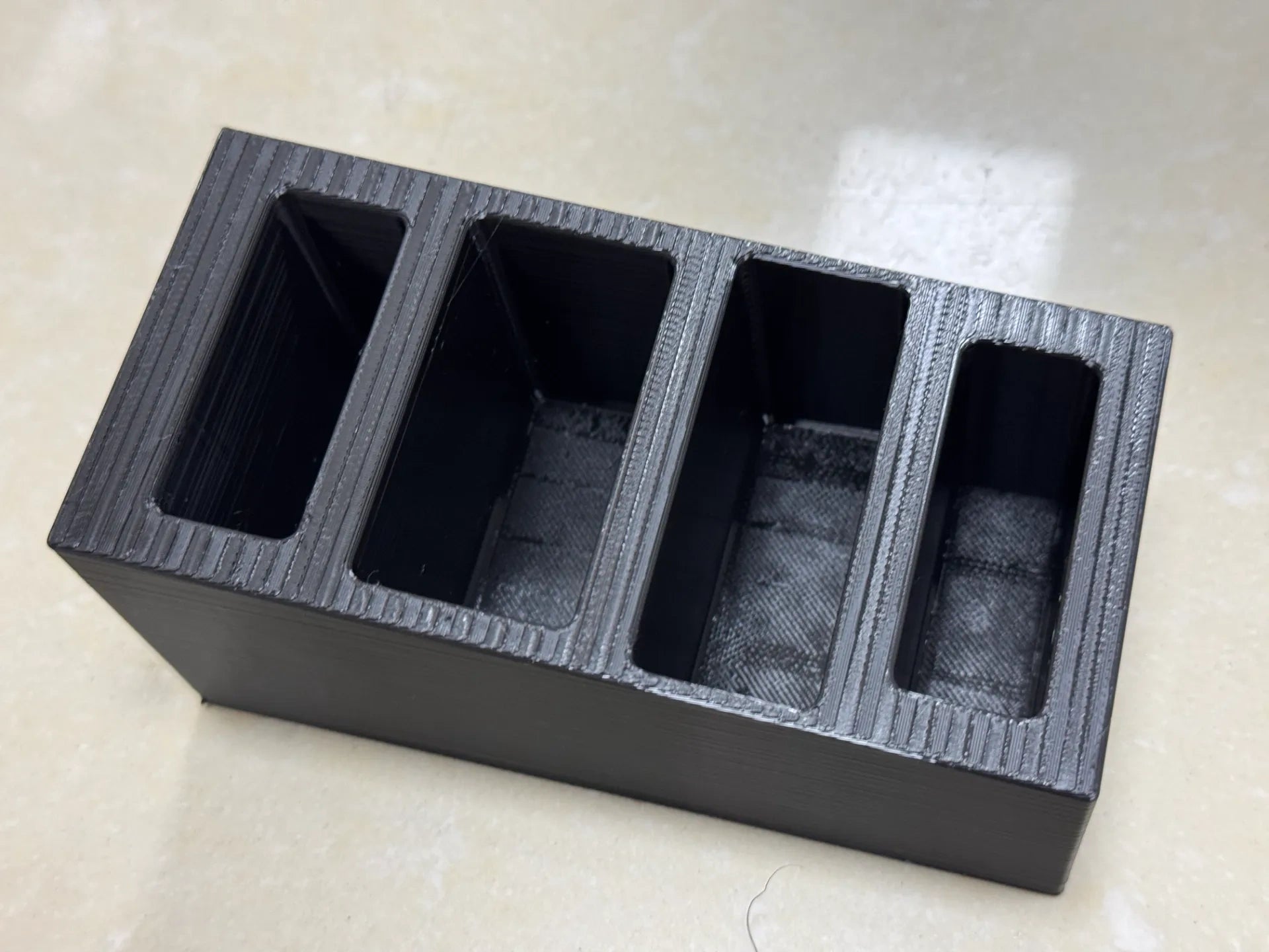 4空位遥控器收纳盒