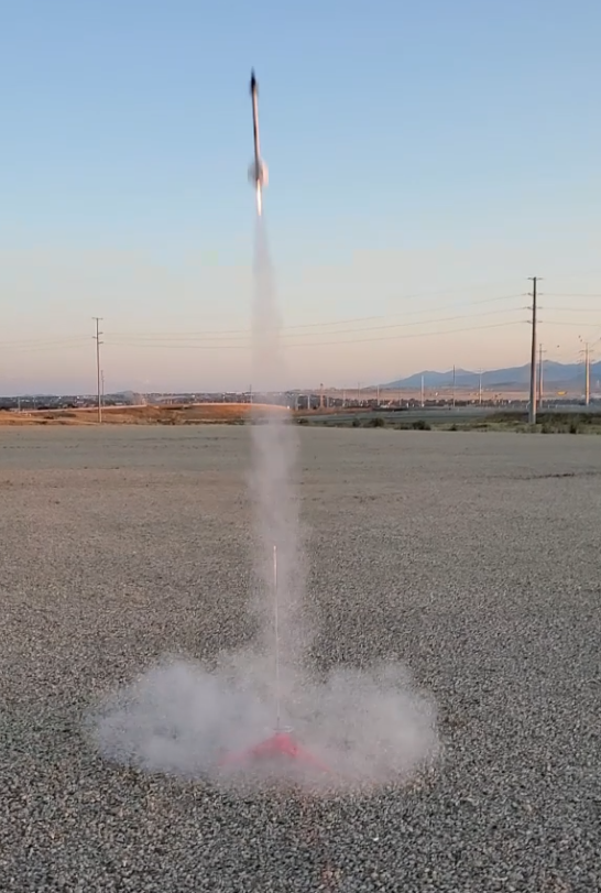 Aim-9 Sidewinder model rocket