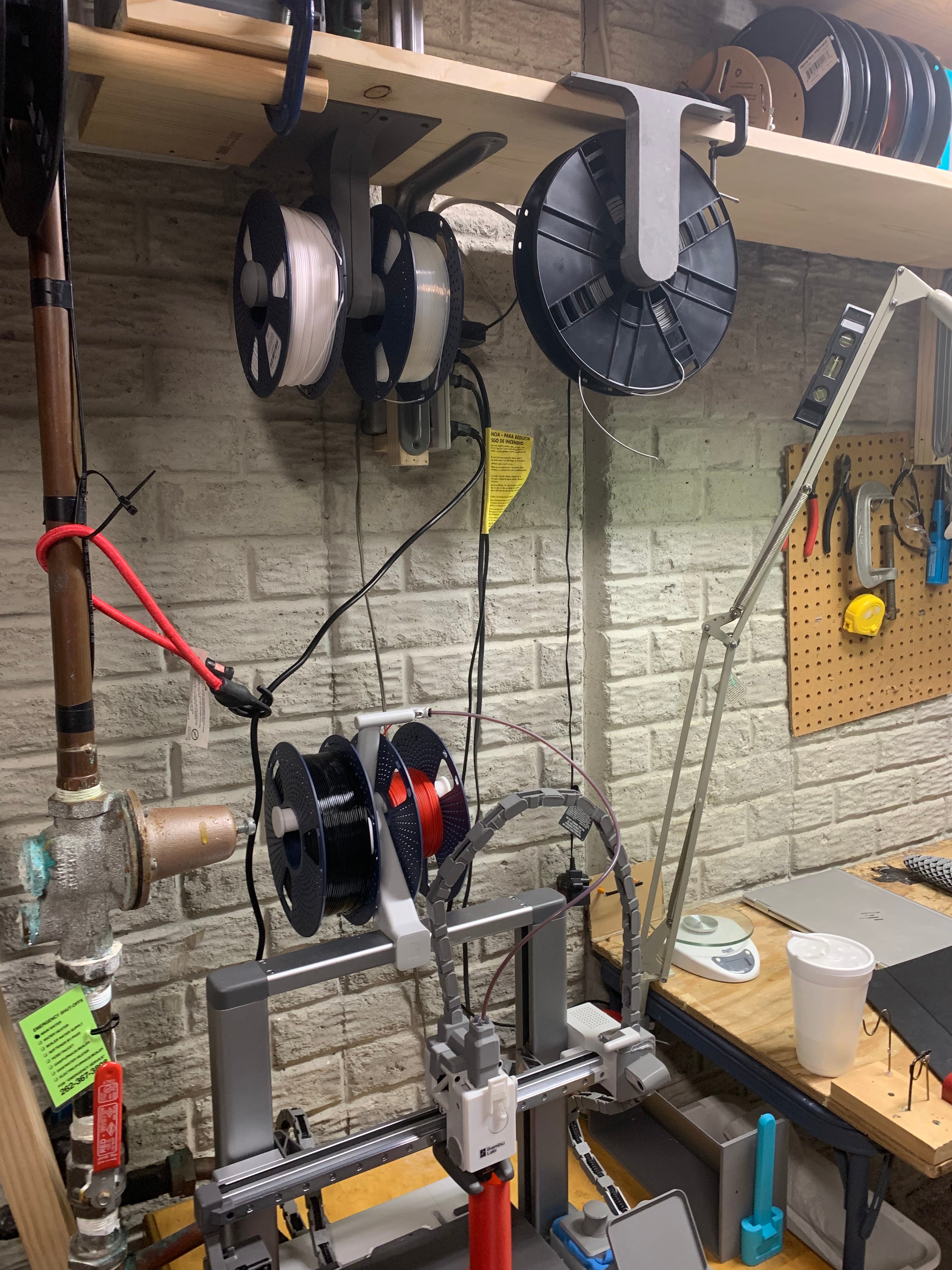 Spool Holder Screw-On