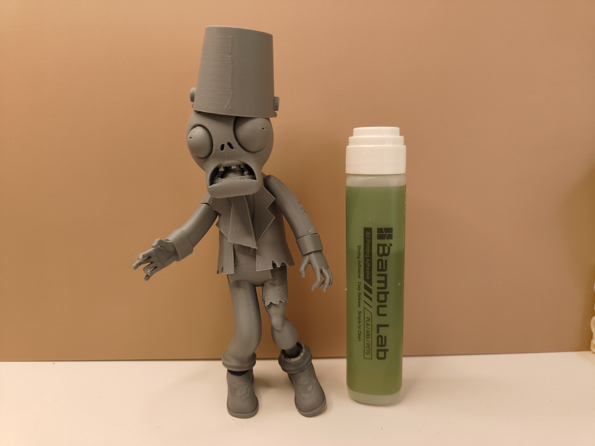 Halloween Bucket Zombies