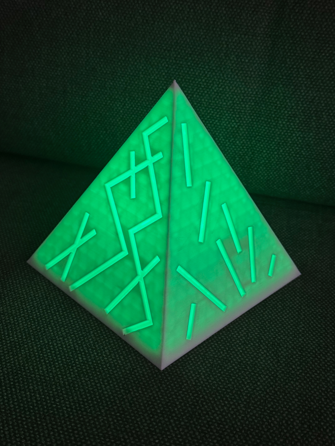 Pyramid Glow Lamp with Bambulab Remote Control Led