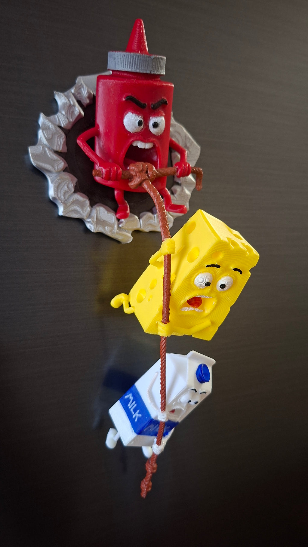 MAGNET escape from the refrigerator