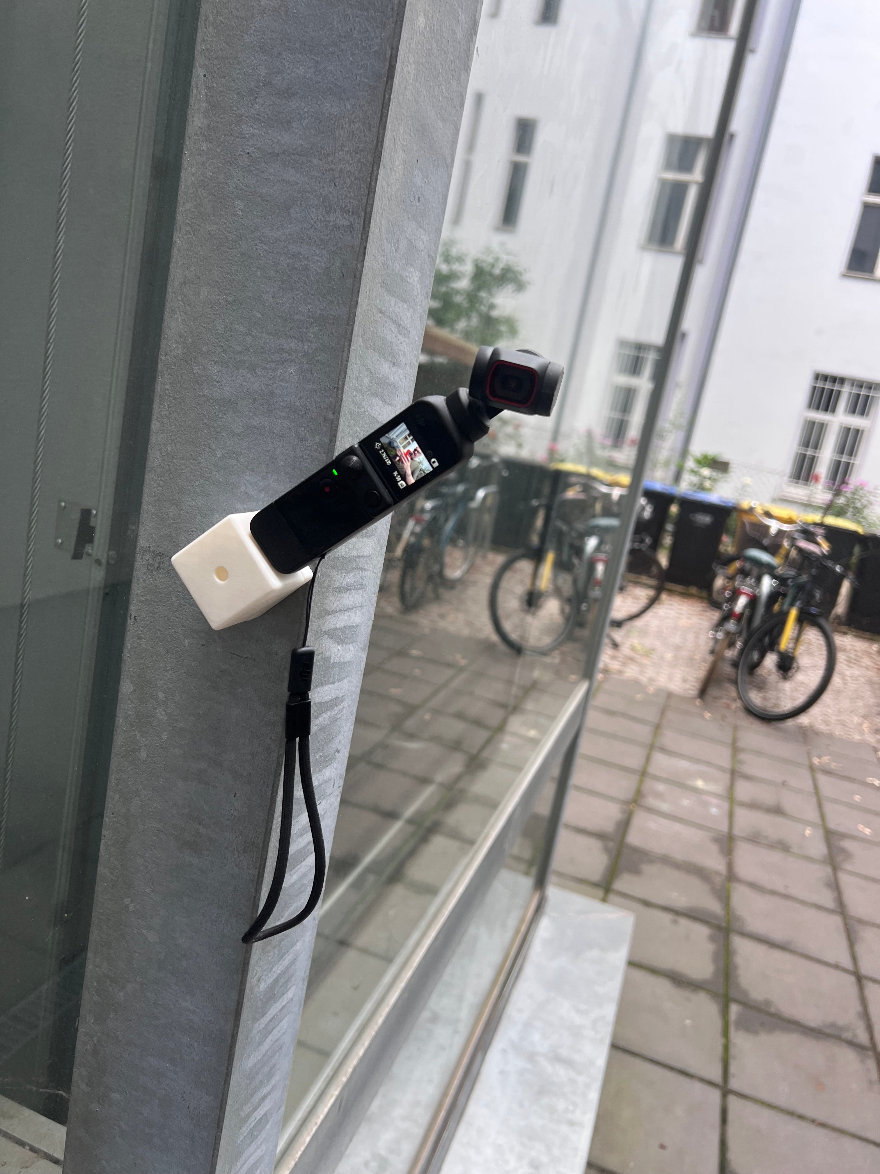 MagCube Mount – Magnetic Camera & Light Mount