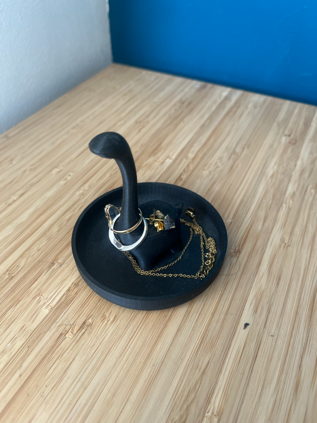 Ringosaurus Ring Holder with Tray