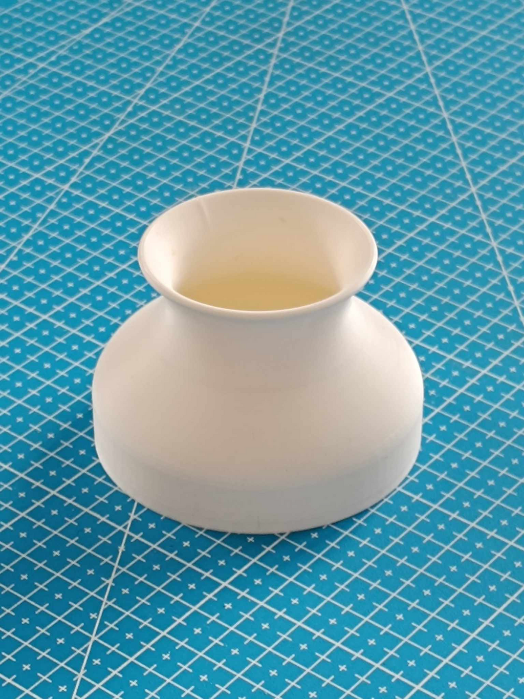 Onion chives pot