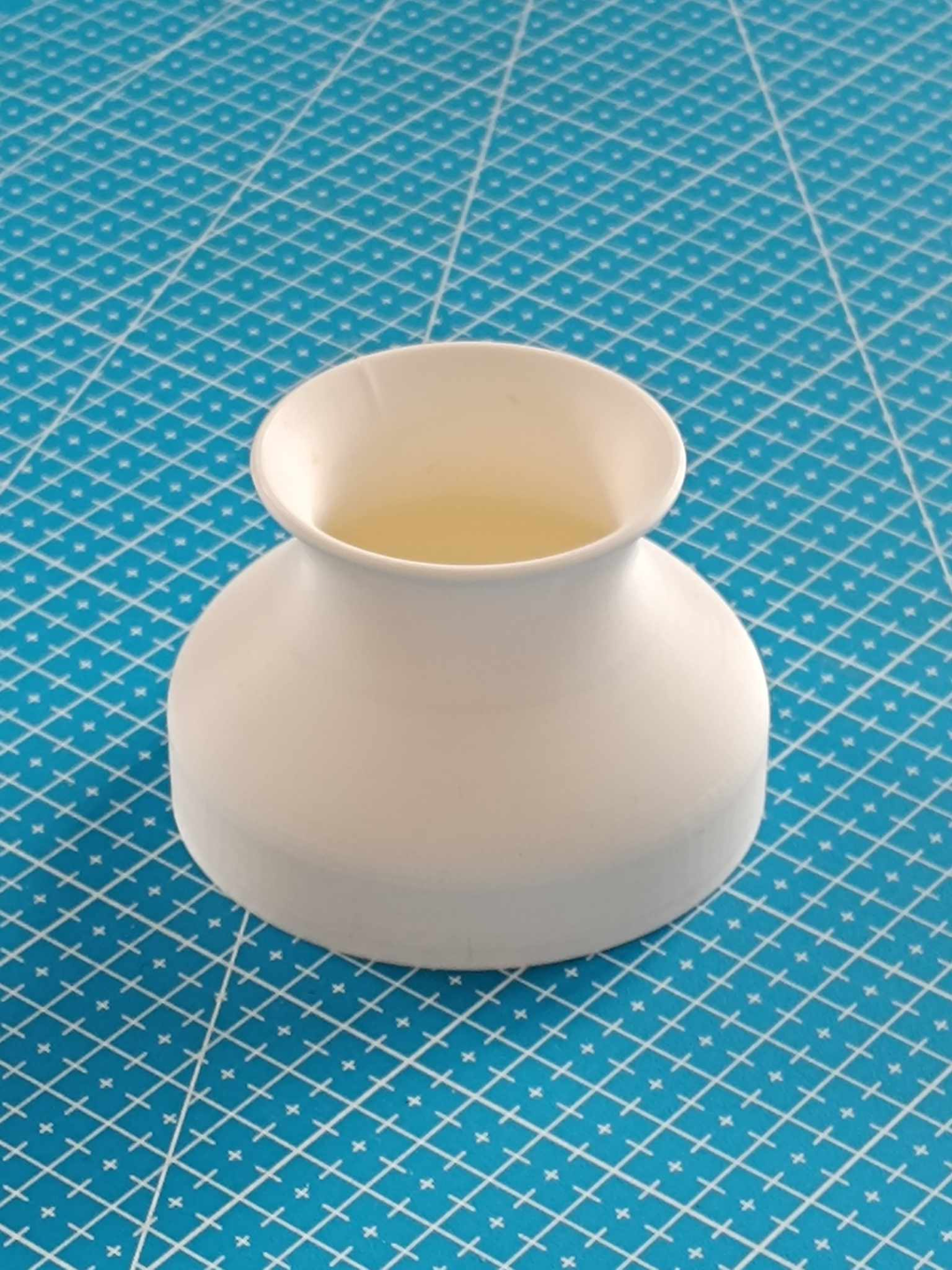 Onion chives pot