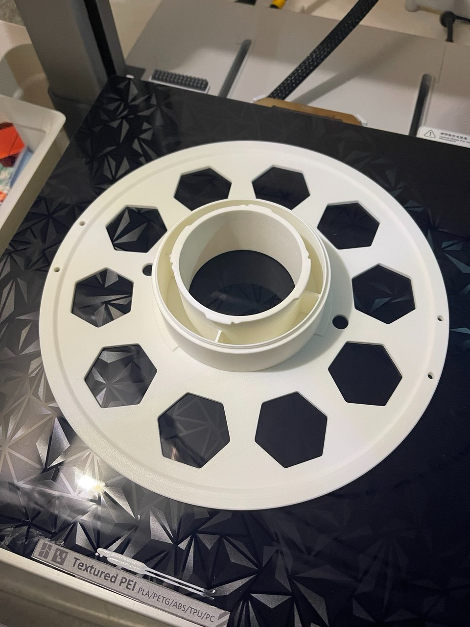 The uniSpool - Bambu Lab style filament spool
