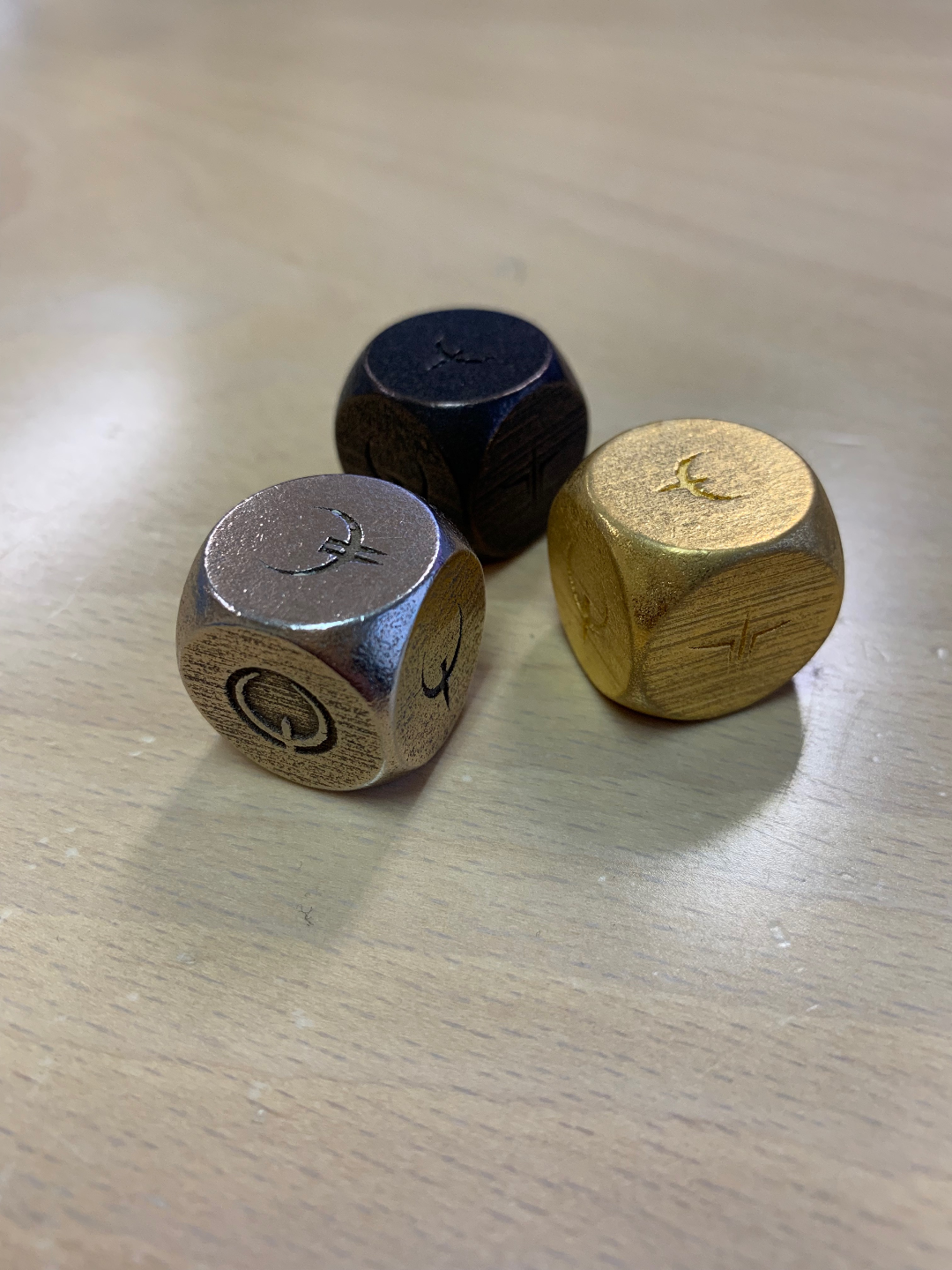 Quake Dice: 6 Sided with Quake Arena, Live Logos