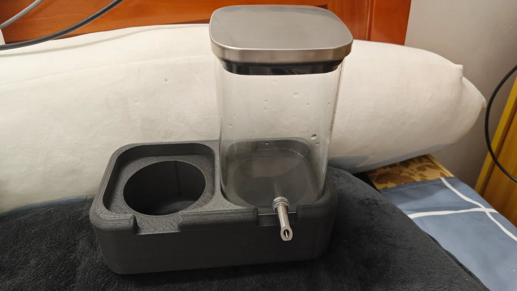 宠物1000ml撞针饮水器垫高两个