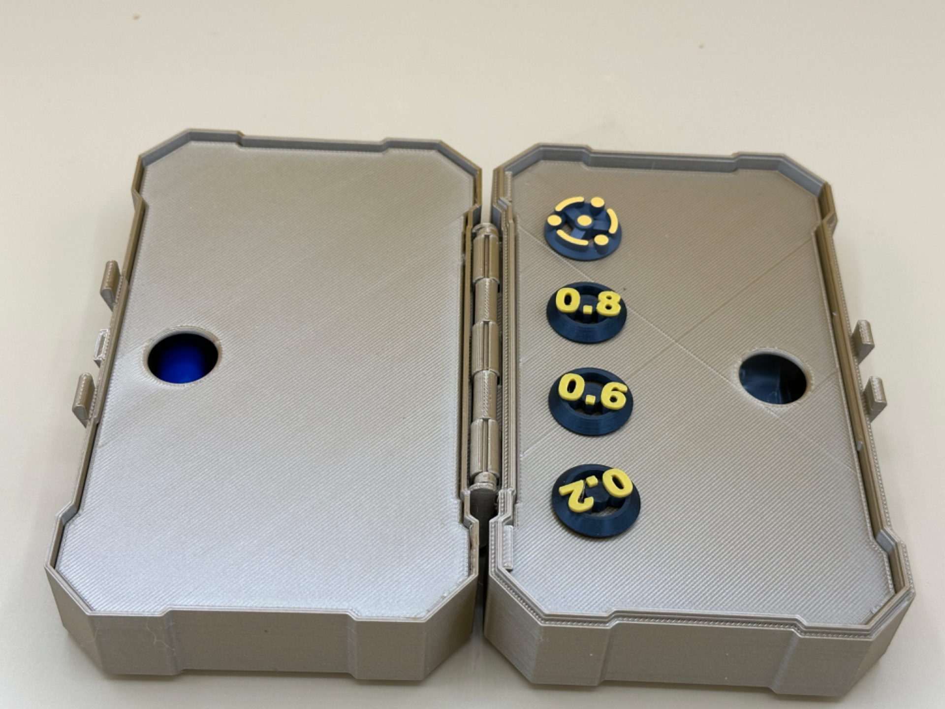 "Print-in-Place" Tool-Accessory Box for A1/2 Serie
