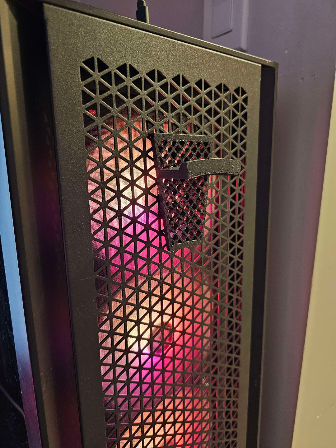 Corsair 4000D Airflow Headphone Hanger