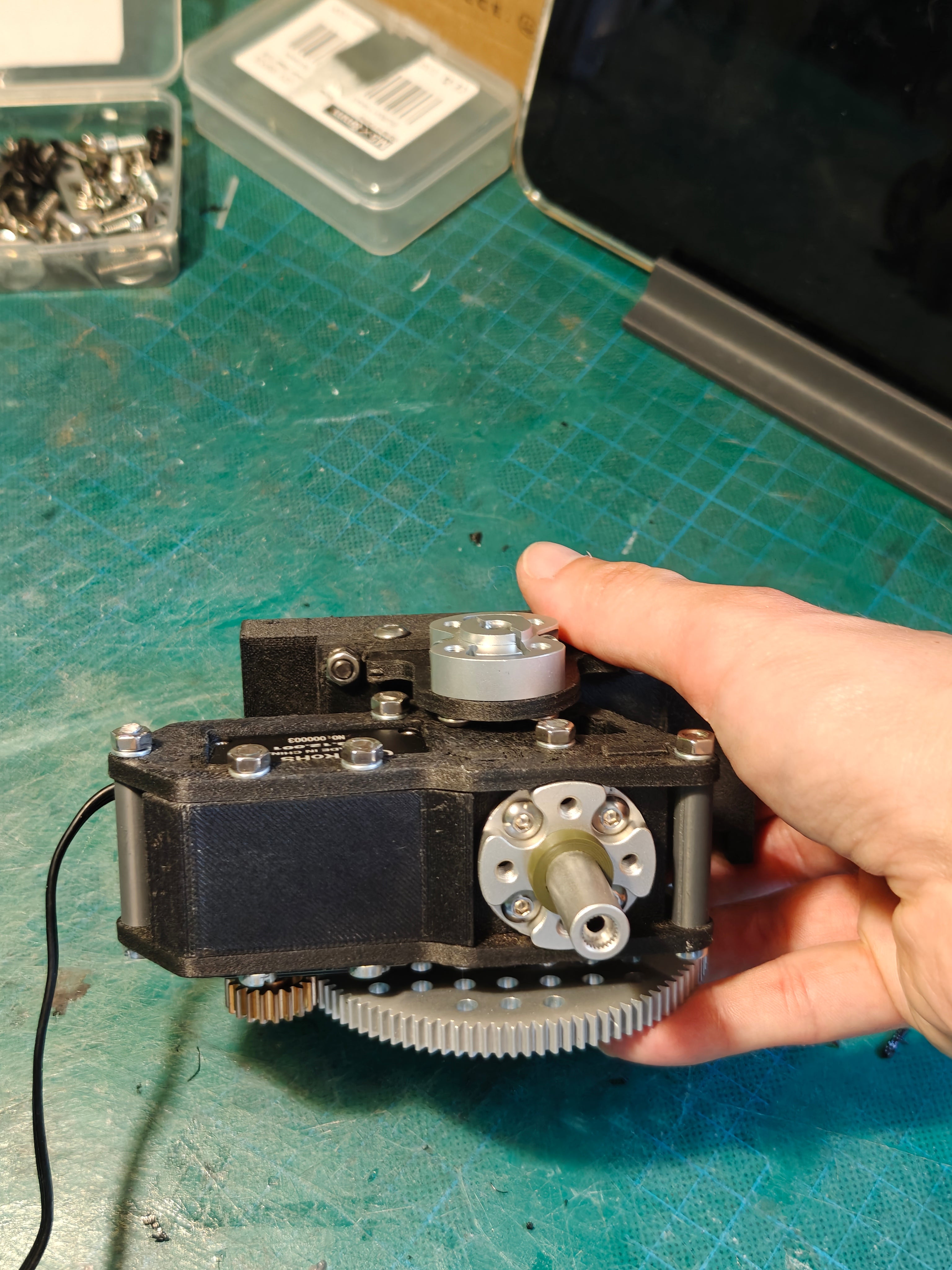 Clone Servocity SPT 400 - Pan & Tilt