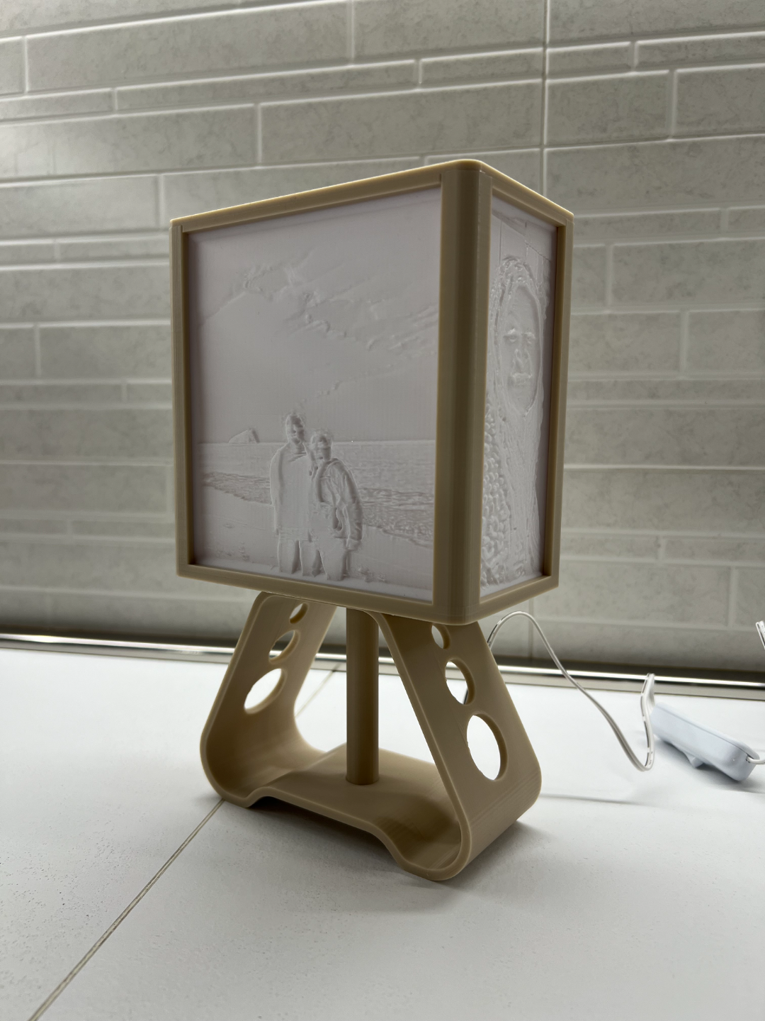 Lithophane lamp