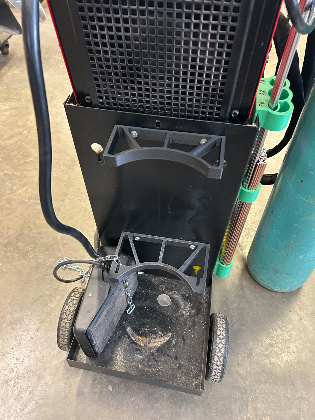 Argon bottle tank bracket for welding