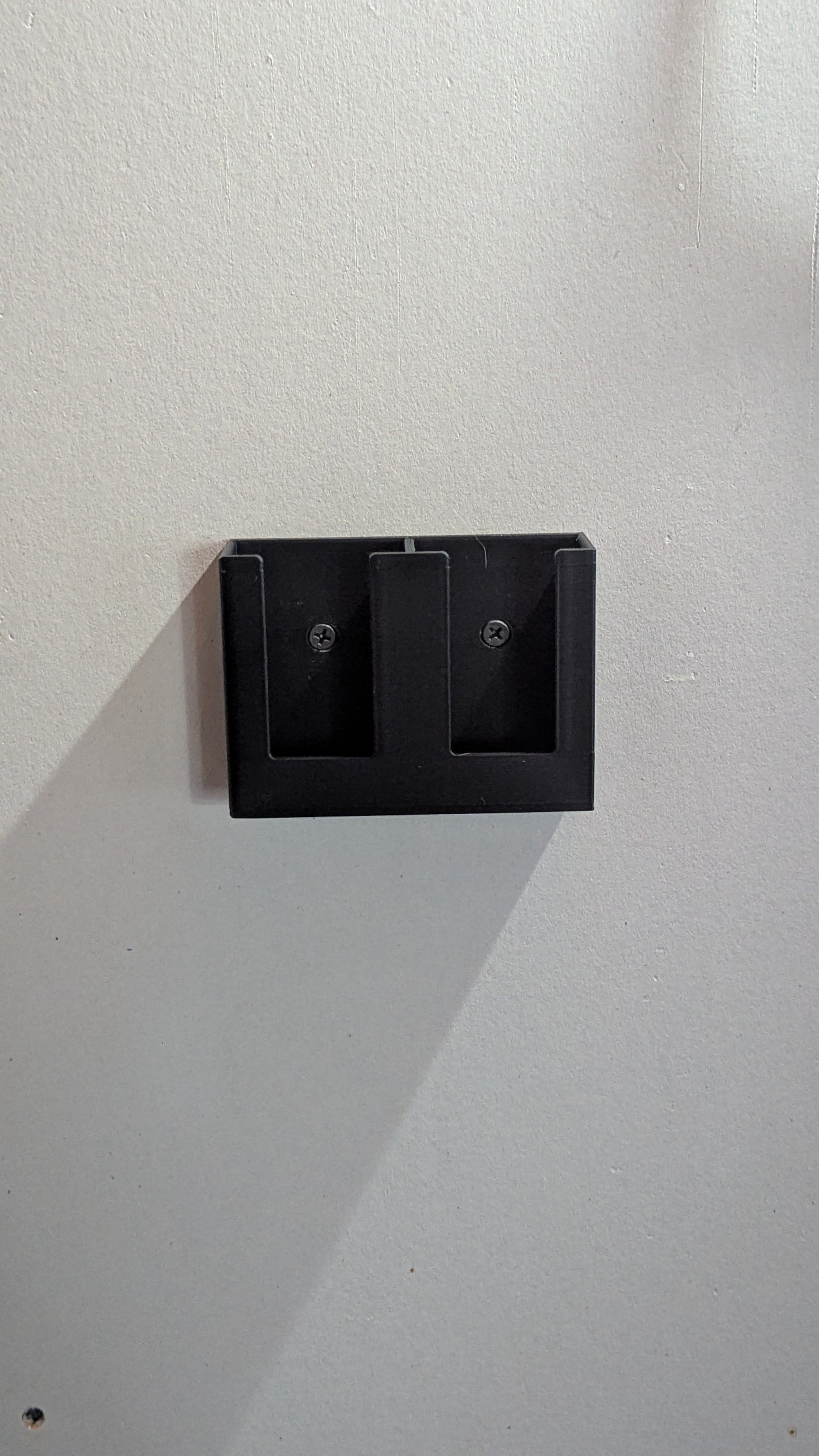 Remote Control Holder for 2 / 3 / 4 / 5 remotes