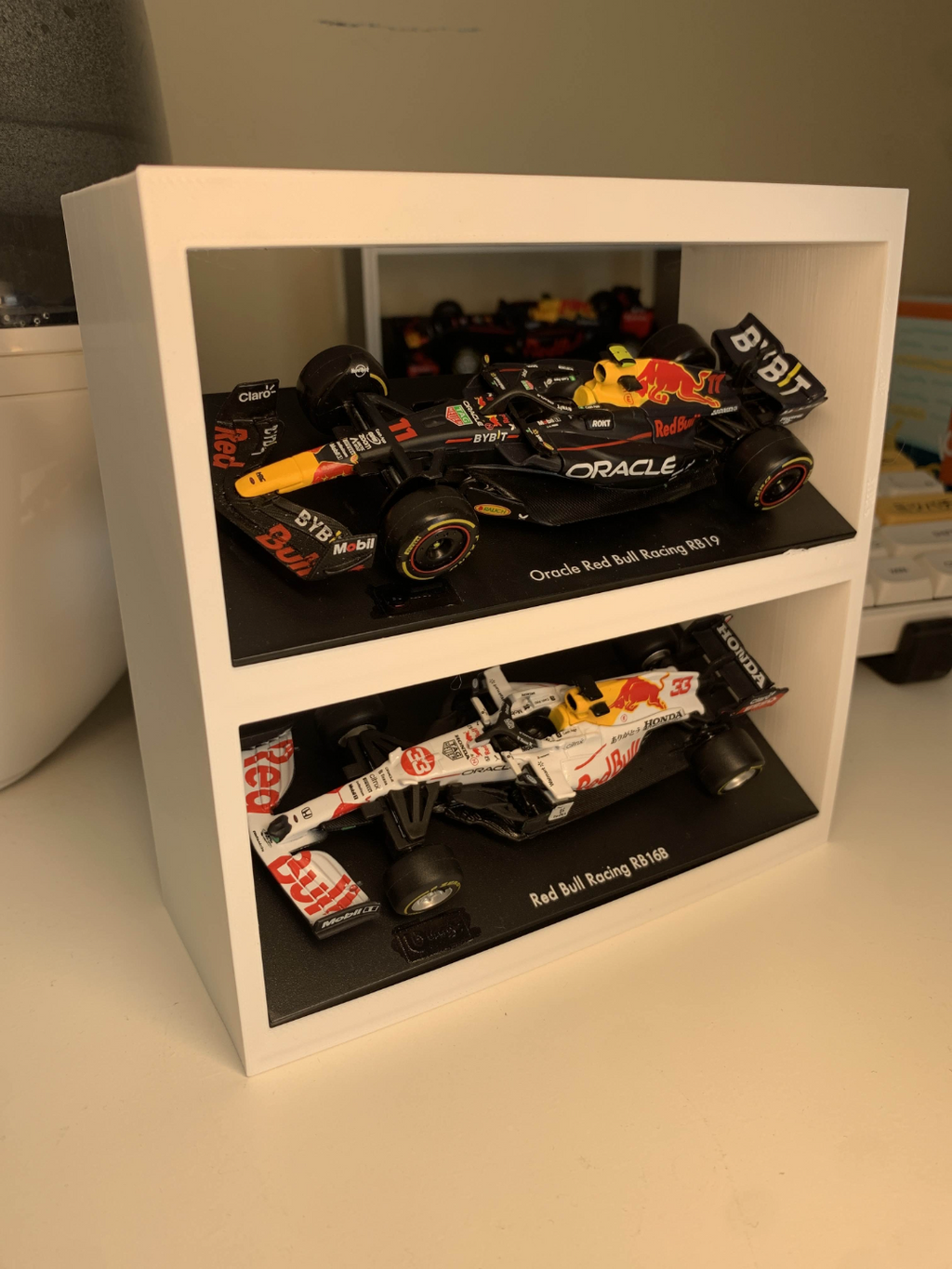 Bburago 2 layer (A1 Mini) 1:43 F1 Diecast Display